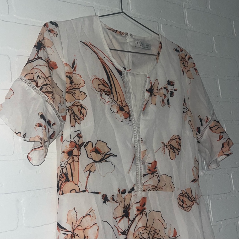 Paper Crane Dress White Orange Floral Designs V Neck Mini Dress Spring Medium - Picture 2 of 9